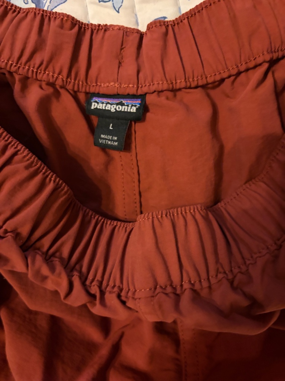 Patagonia barely baggies size L - Picture 3 of 4